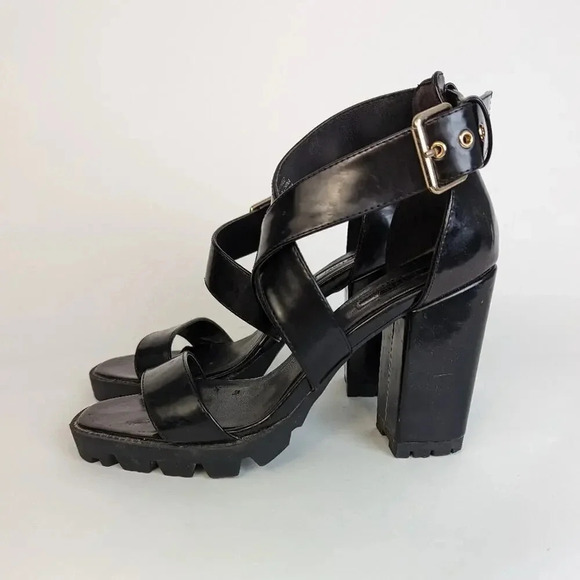 Chunky Forever 21 Block Heels - 9 - Picture 4 of 8